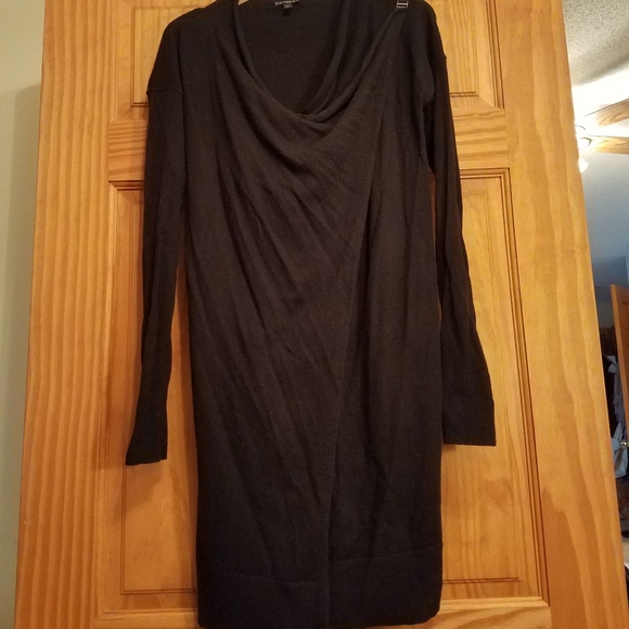 Cardigan - Picture 2 of 6